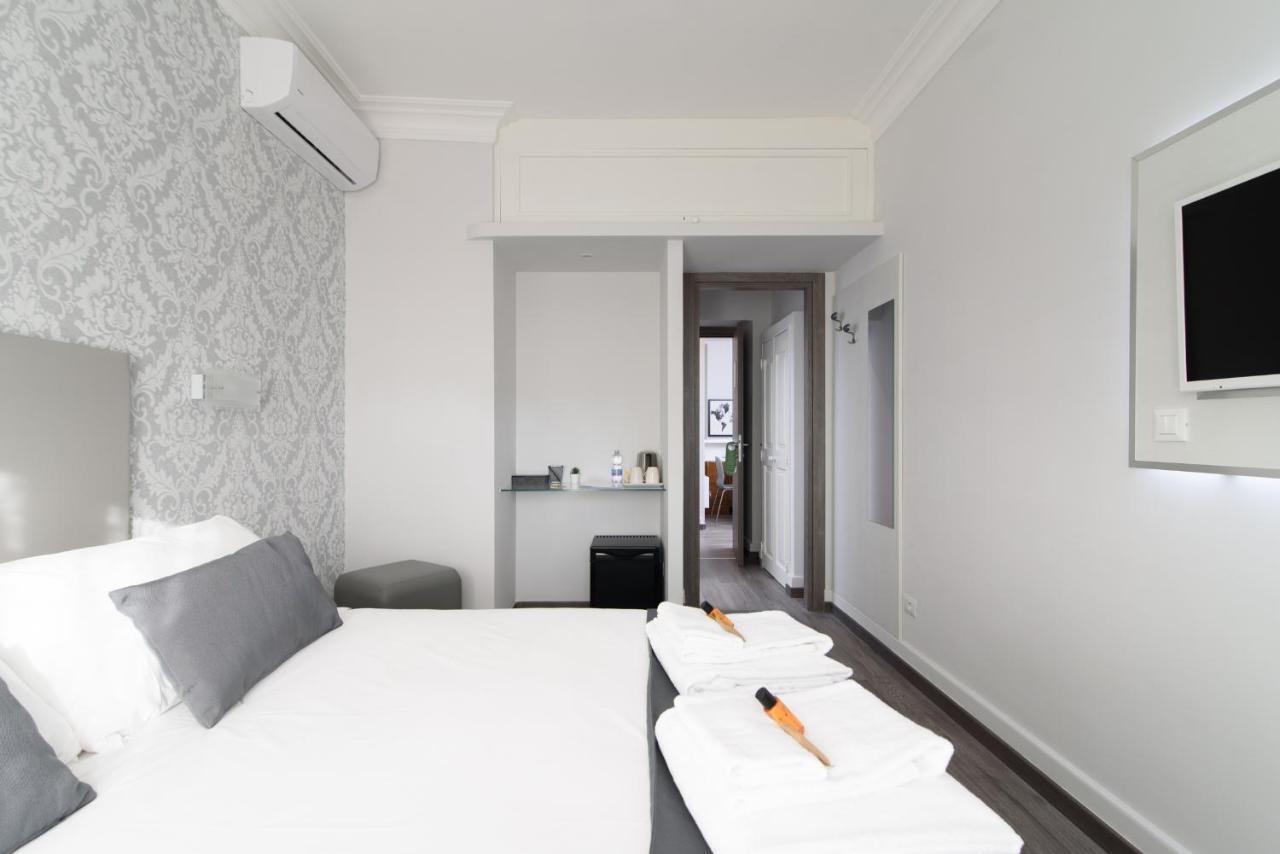 White Caesar Guesthouse ローマ エクステリア 写真